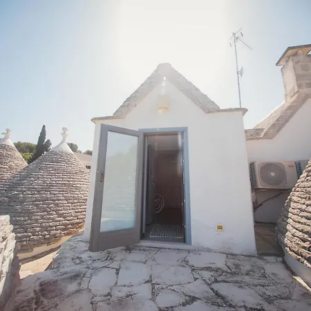 Trulli Vittoria فيلة فاسانو